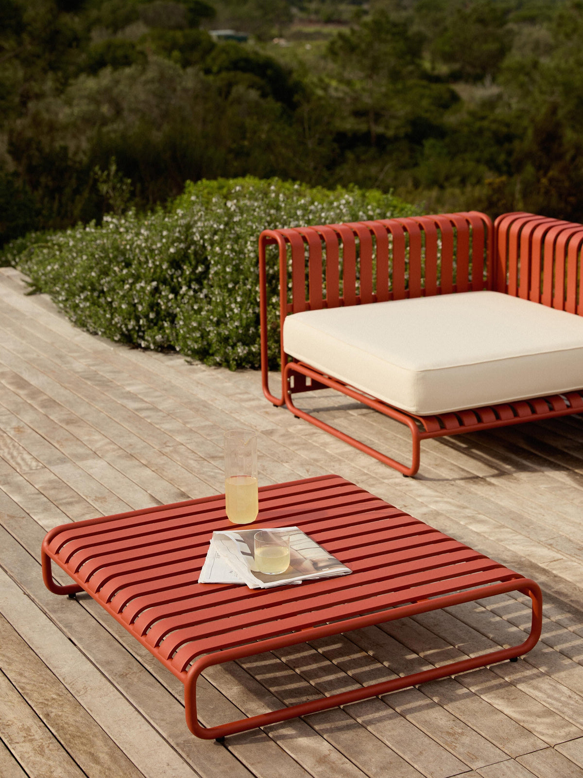 Lux Caio Garden Corner Unit