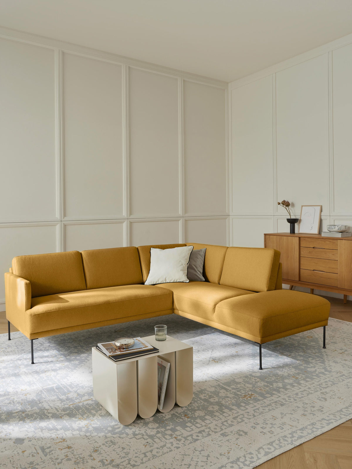 Lux Fluente Couch, Corner