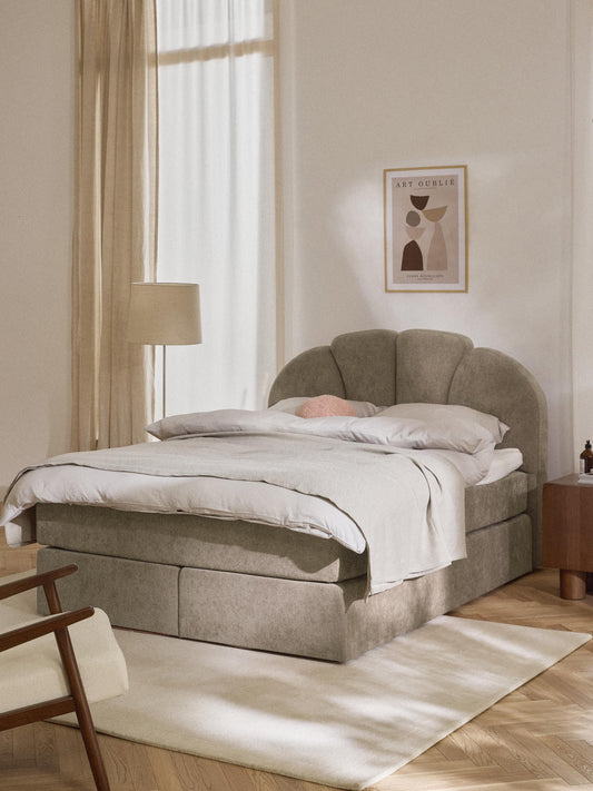 Lux Romia Bed (Box Spring)