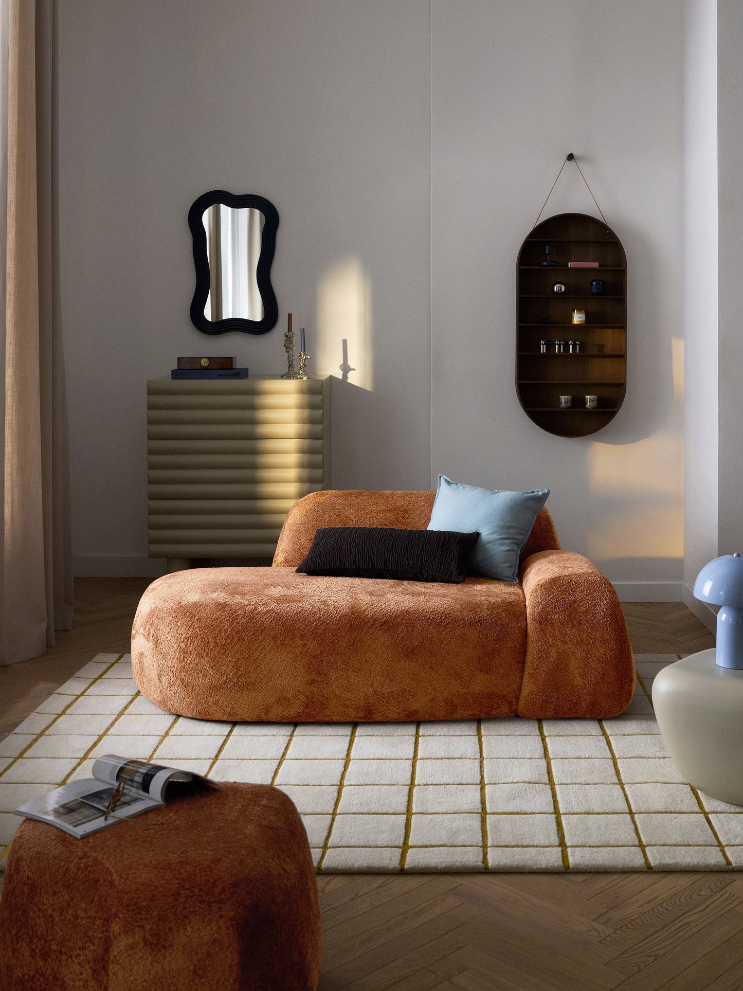 Lux Wolke Teddy Bouclé Couch with Chaise Longue (2-Seater)